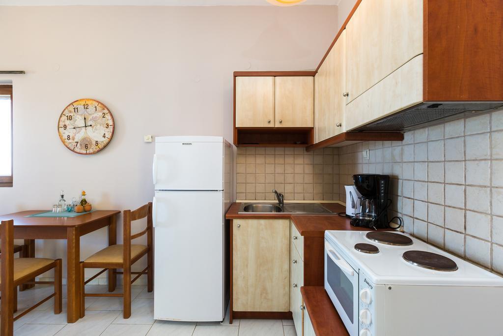 Glaros Apartment Pánormos Екстериор снимка